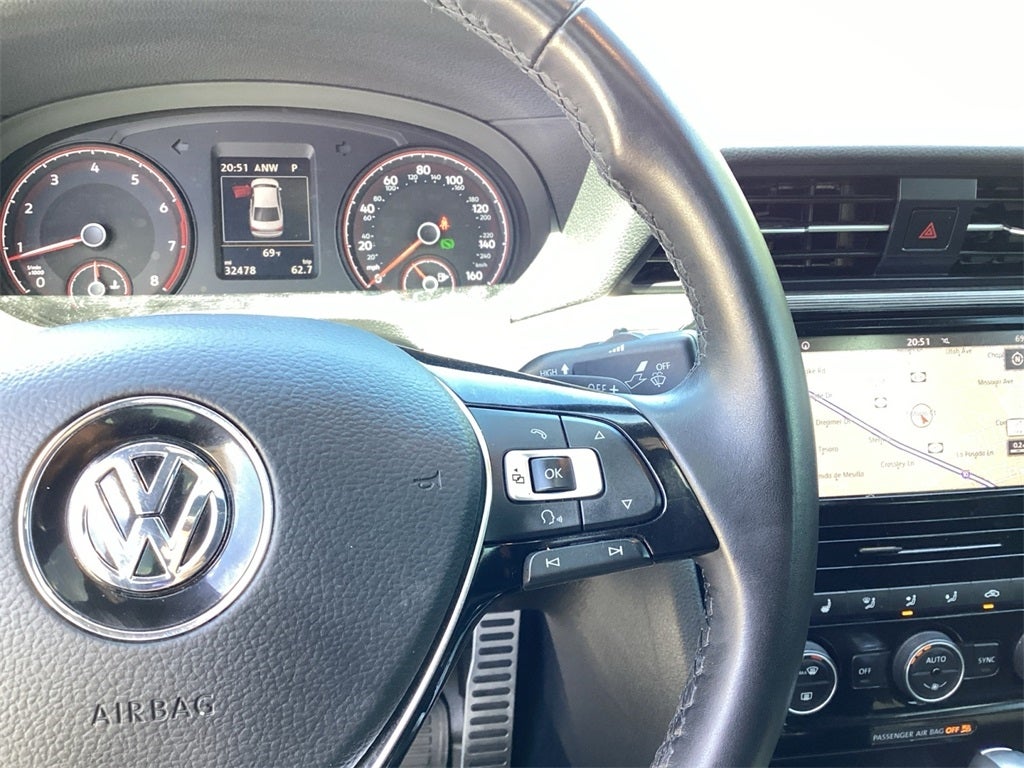 2021 Volkswagen Passat 2.0T R-Line